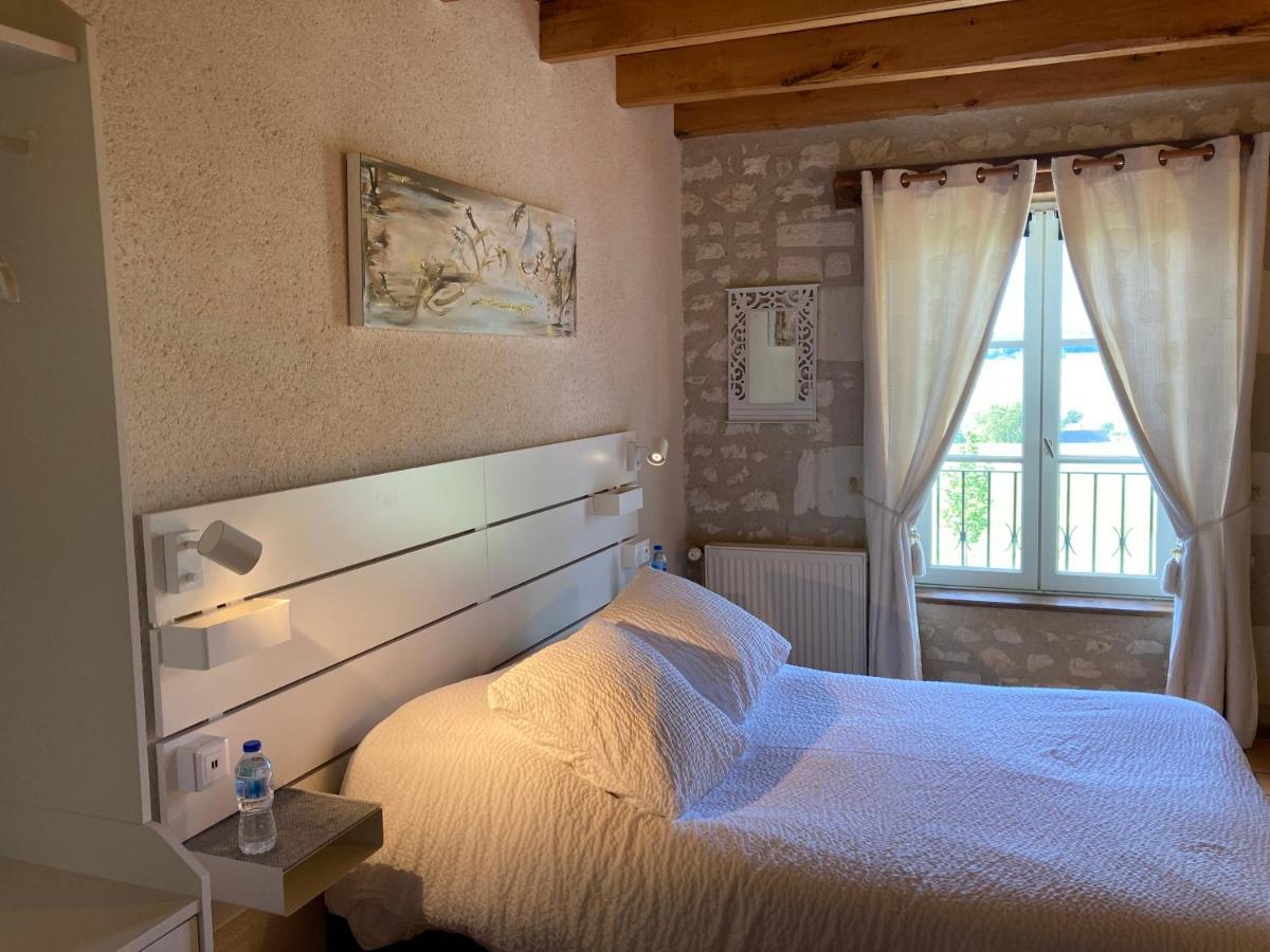 Logis Auberge De Crissay ภายนอก รูปภาพ