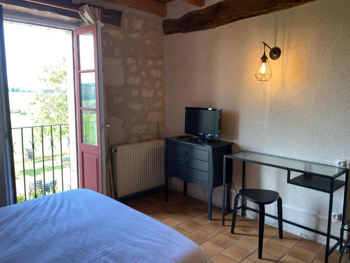 Logis Auberge De Crissay ภายนอก รูปภาพ
